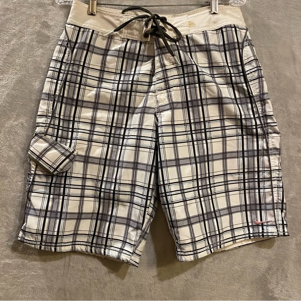 Vintage Nike Shorts Men’s 30 Checked Lace Up Swimming Trunks Bermuda Pocket